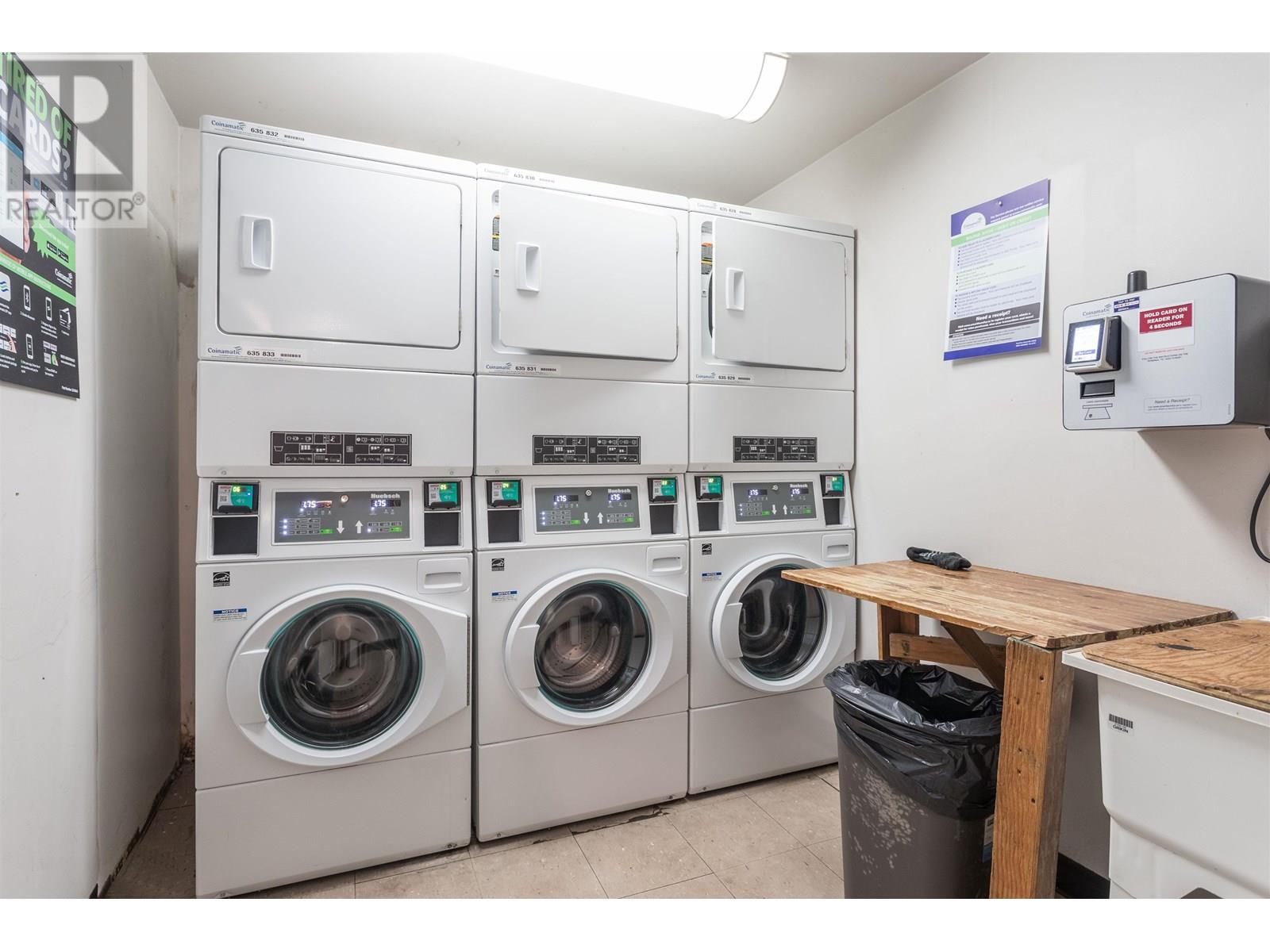 106 2330 Maple Street Property Photo 15