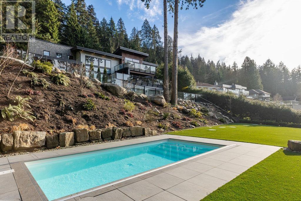 4031 Bedwell Bay Road Property Photo