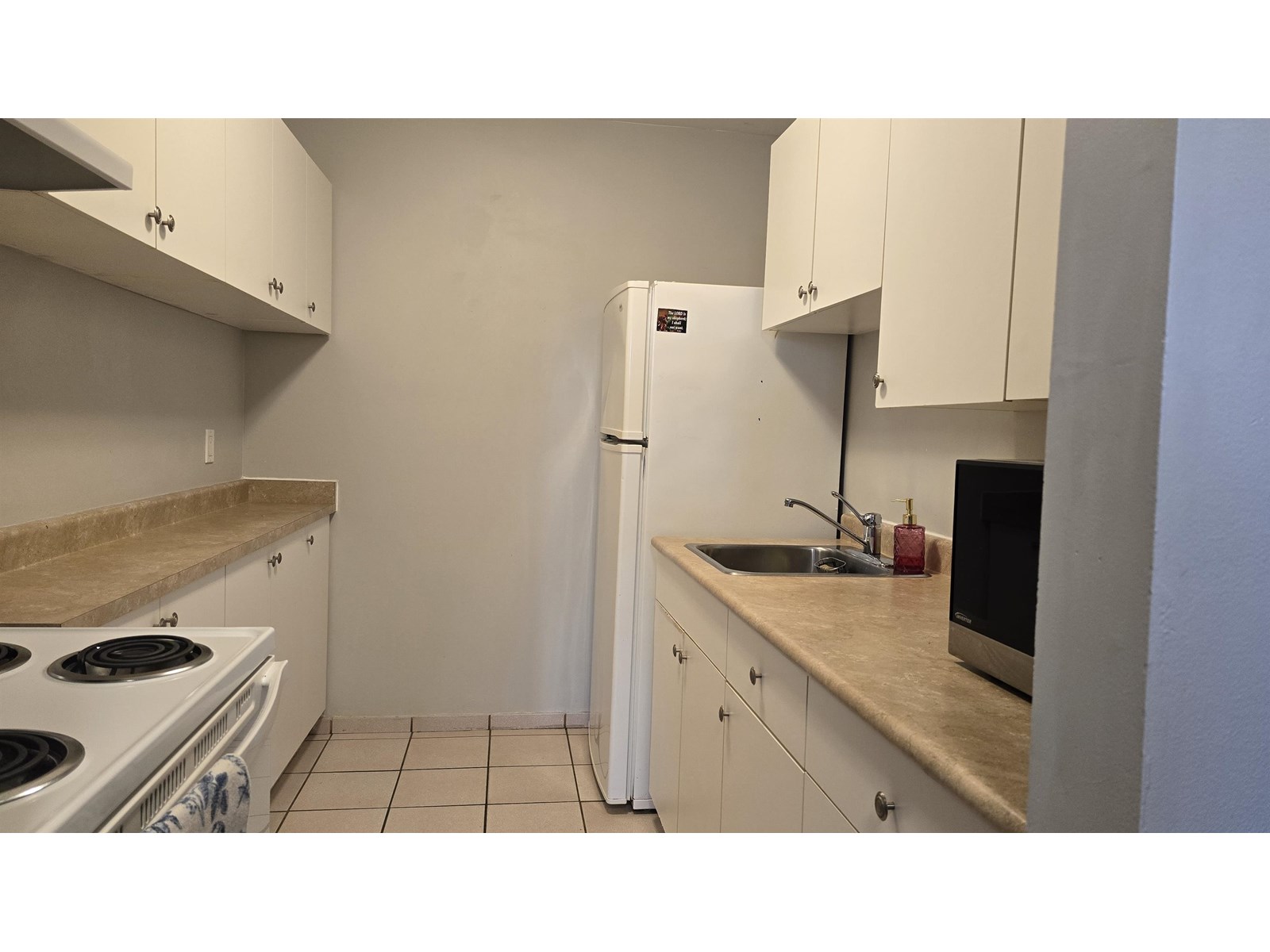 73 17712 60 Avenue Property Photo 5