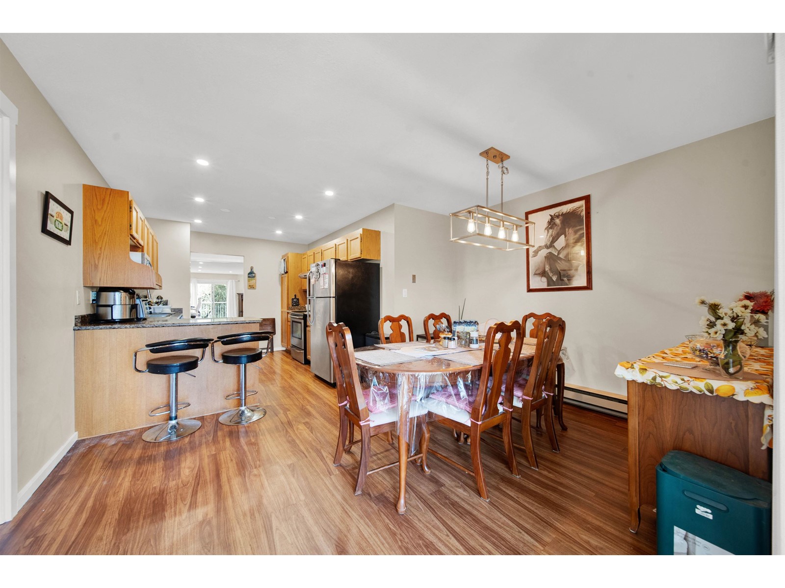 232 5641 201 Street Property Photo 5