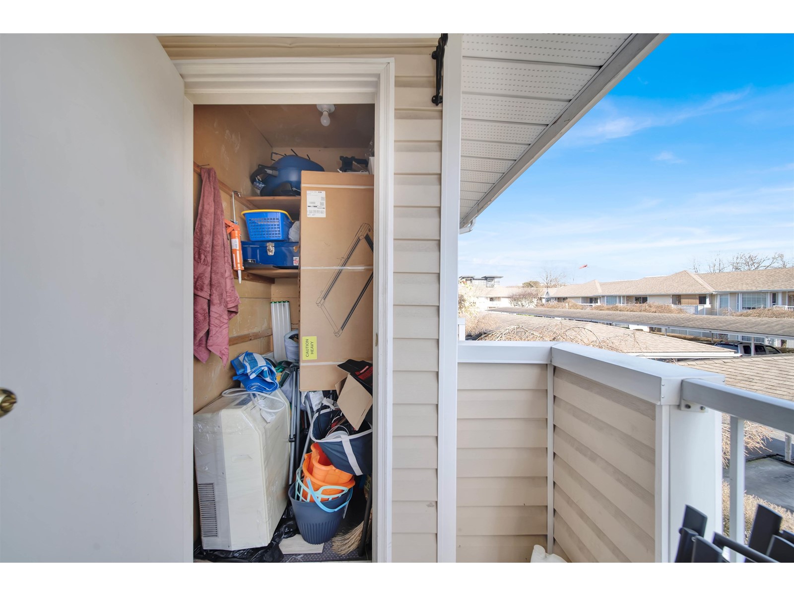 232 5641 201 Street Property Photo 16