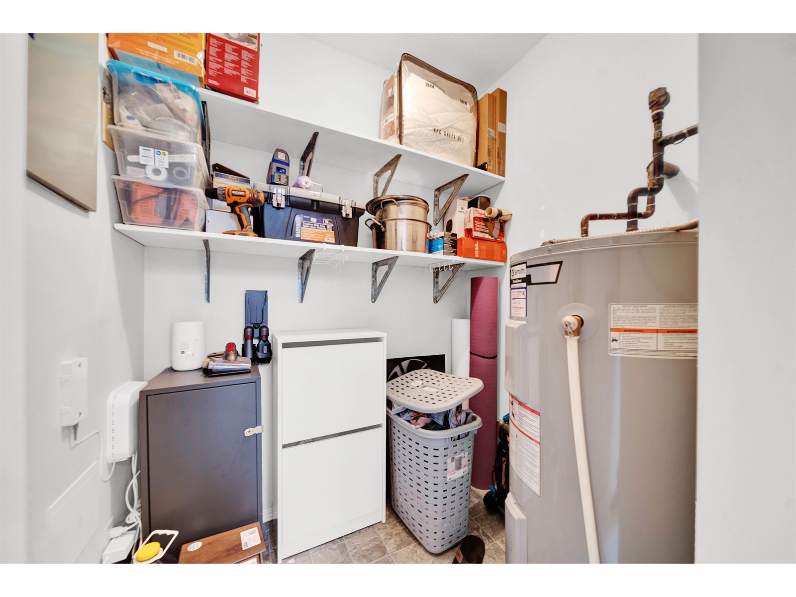 232 5641 201 Street Property Photo 17