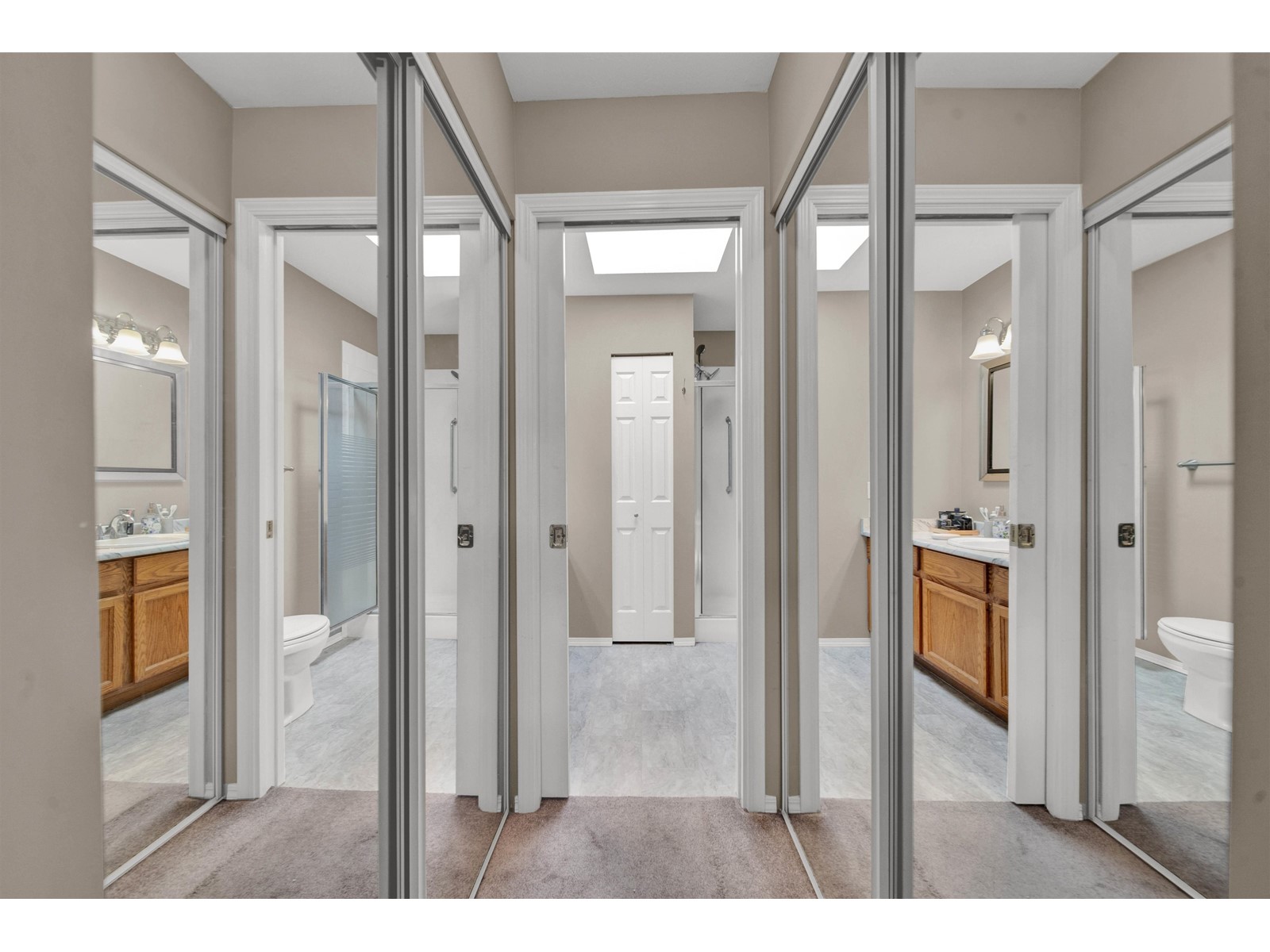 232 5641 201 Street Property Photo 26