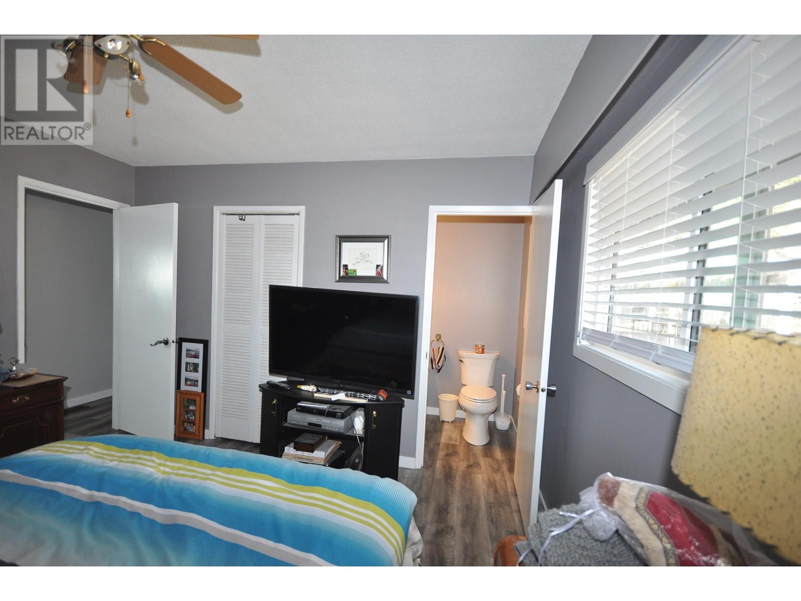 2426 Bellevue Drive Property Photo 17