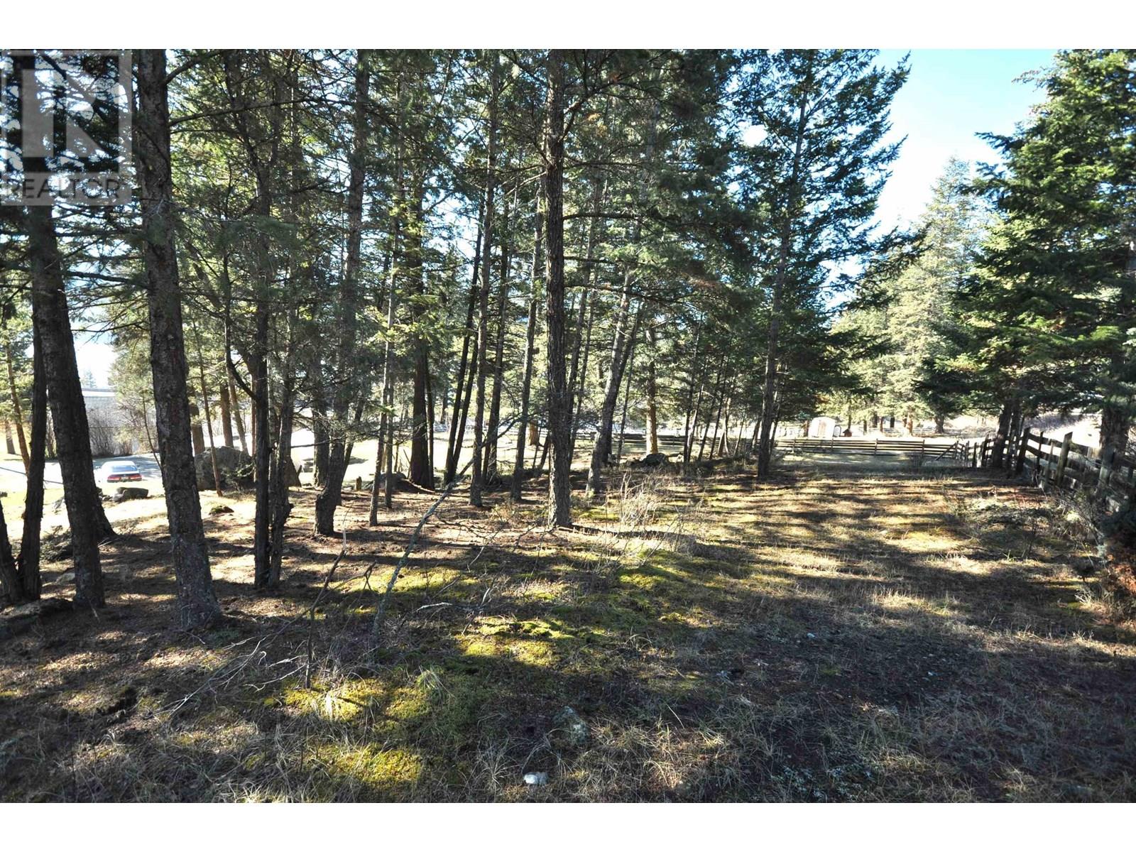 2426 Bellevue Drive Property Photo 27
