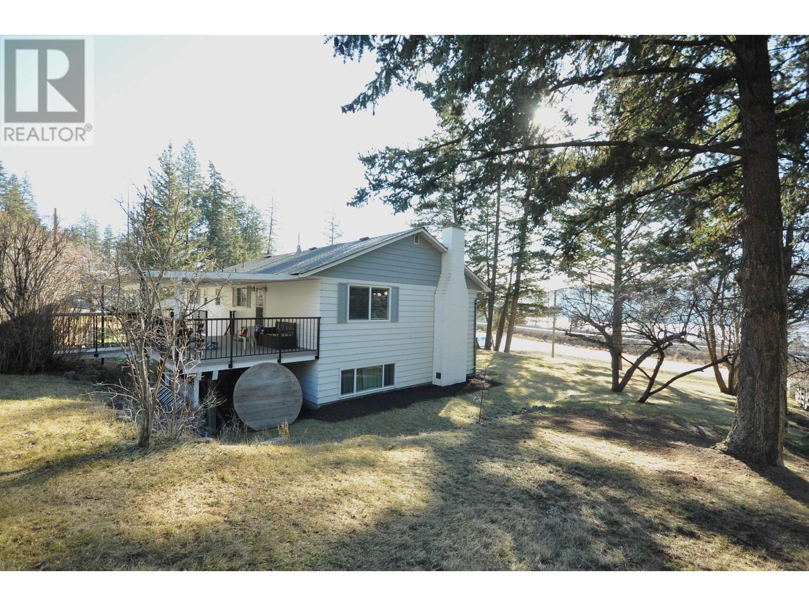 2426 Bellevue Drive Property Photo 30
