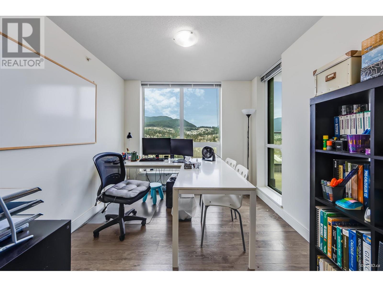 2208 3007 Glen Drive Property Photo 16