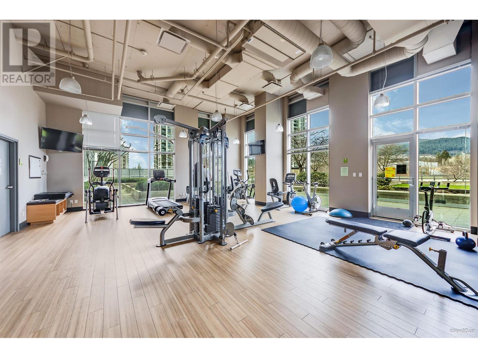 2208 3007 Glen Drive Property Photo 21