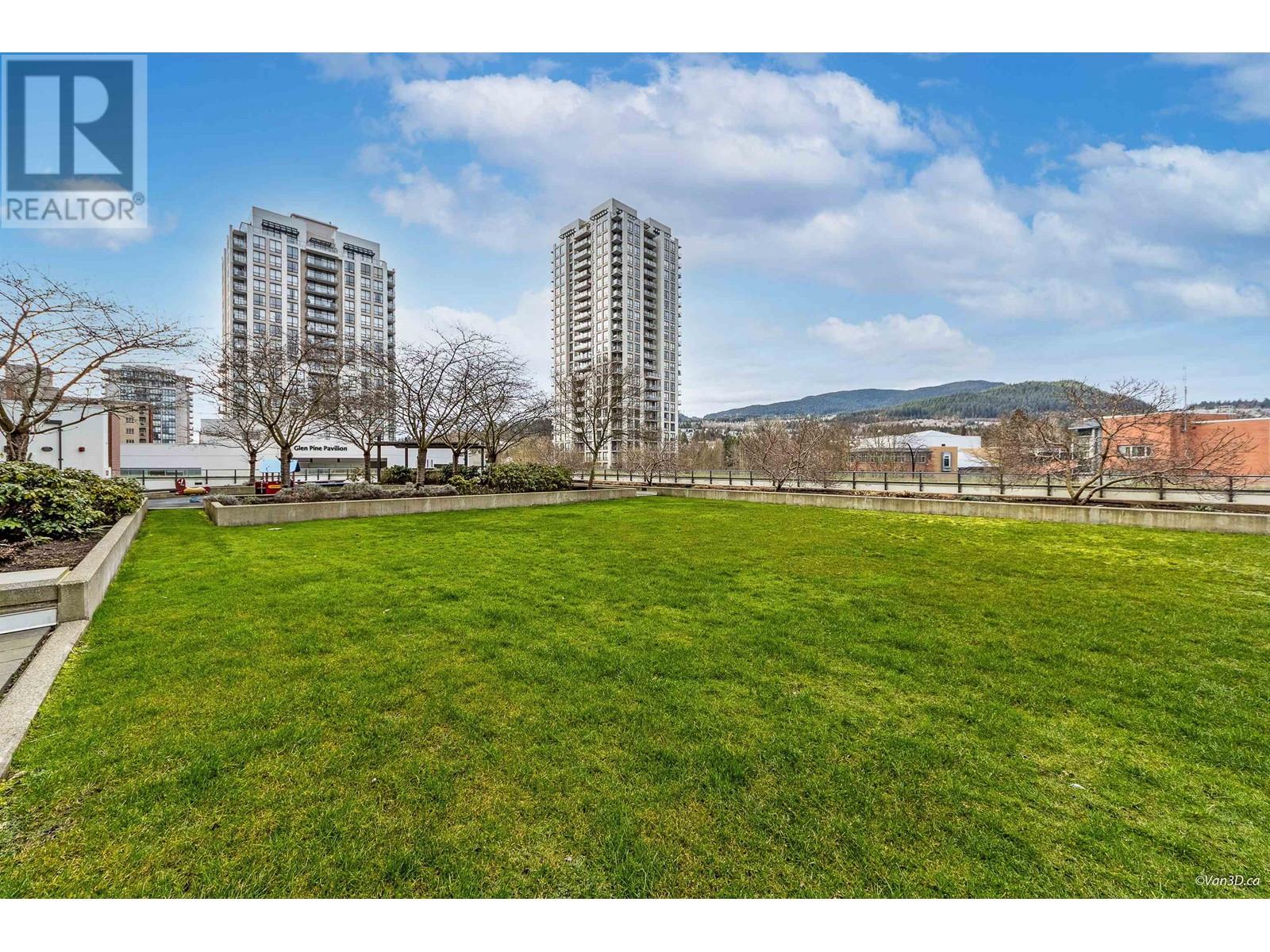 2208 3007 Glen Drive Property Photo 23