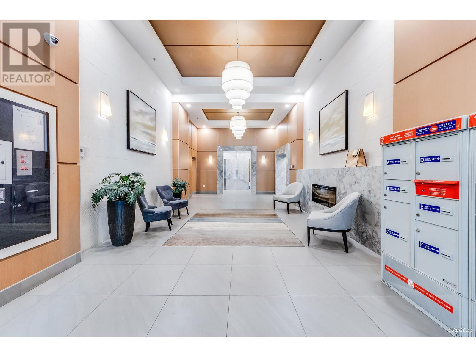 2208 3007 Glen Drive Property Photo 24