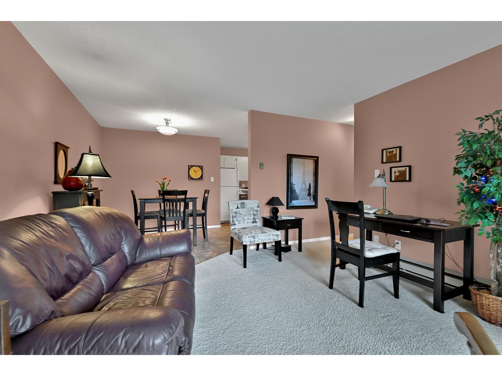 102 32910 Amicus Place Property Photo 8