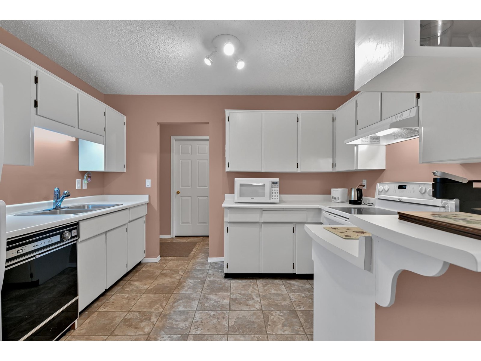 102 32910 Amicus Place Property Photo 13