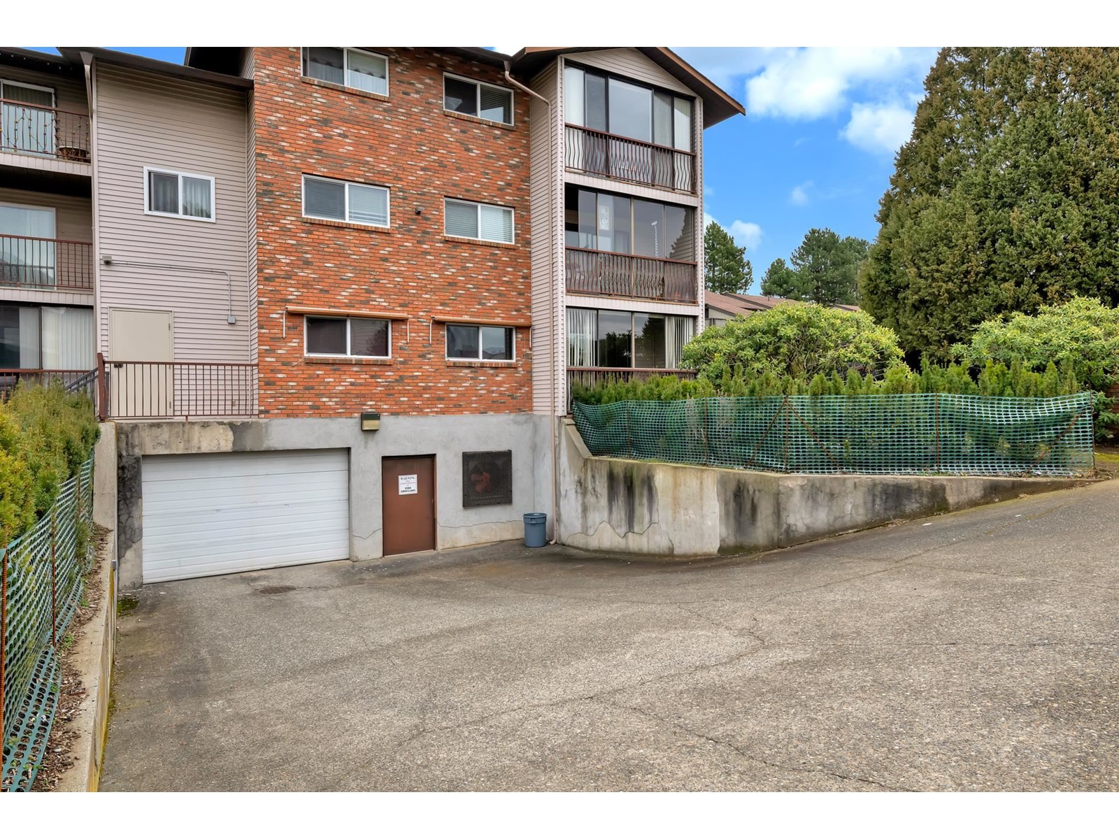102 32910 Amicus Place Property Photo 32