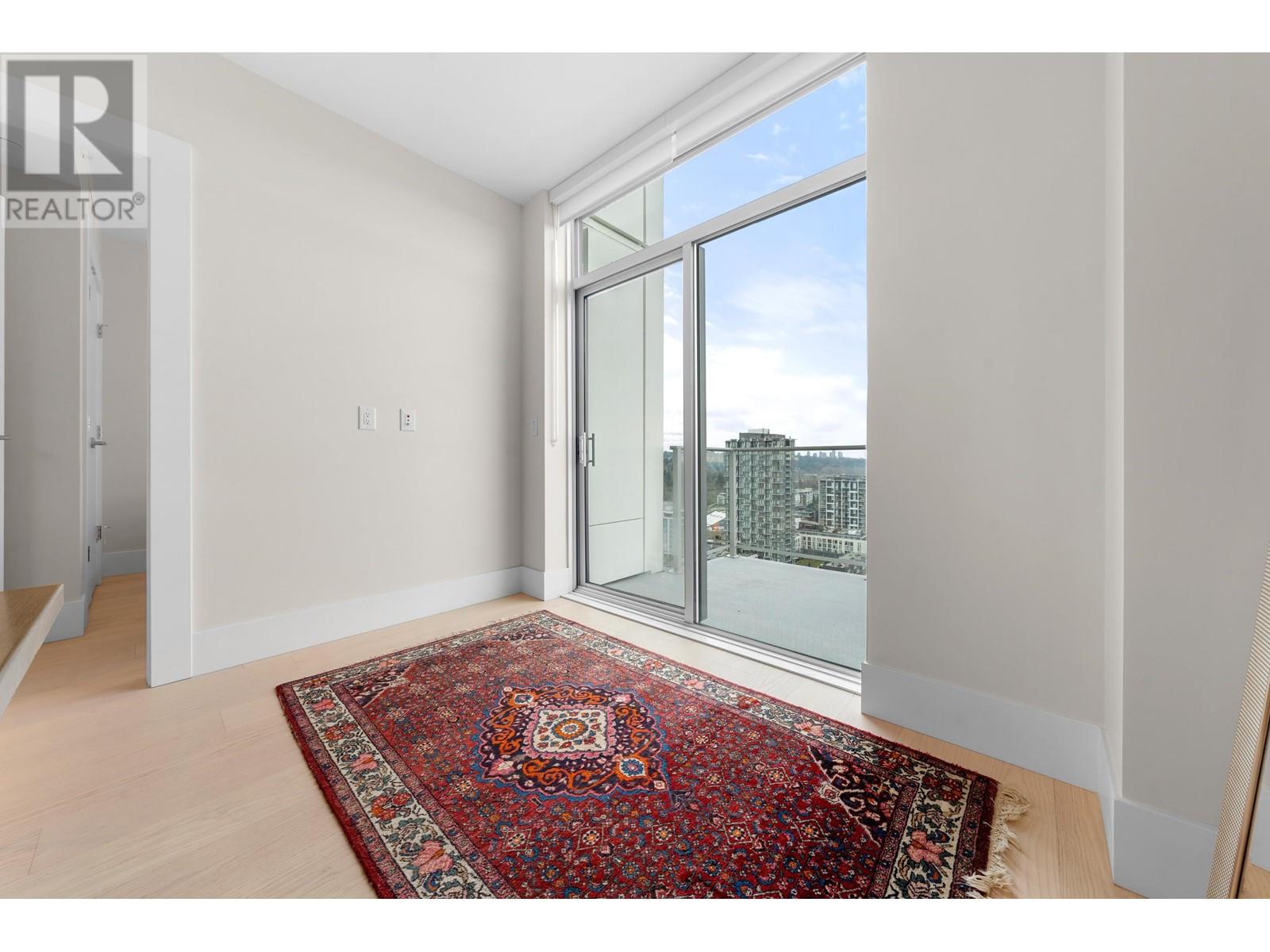 2205 3430 E Kent Avenue South Property Photo 4