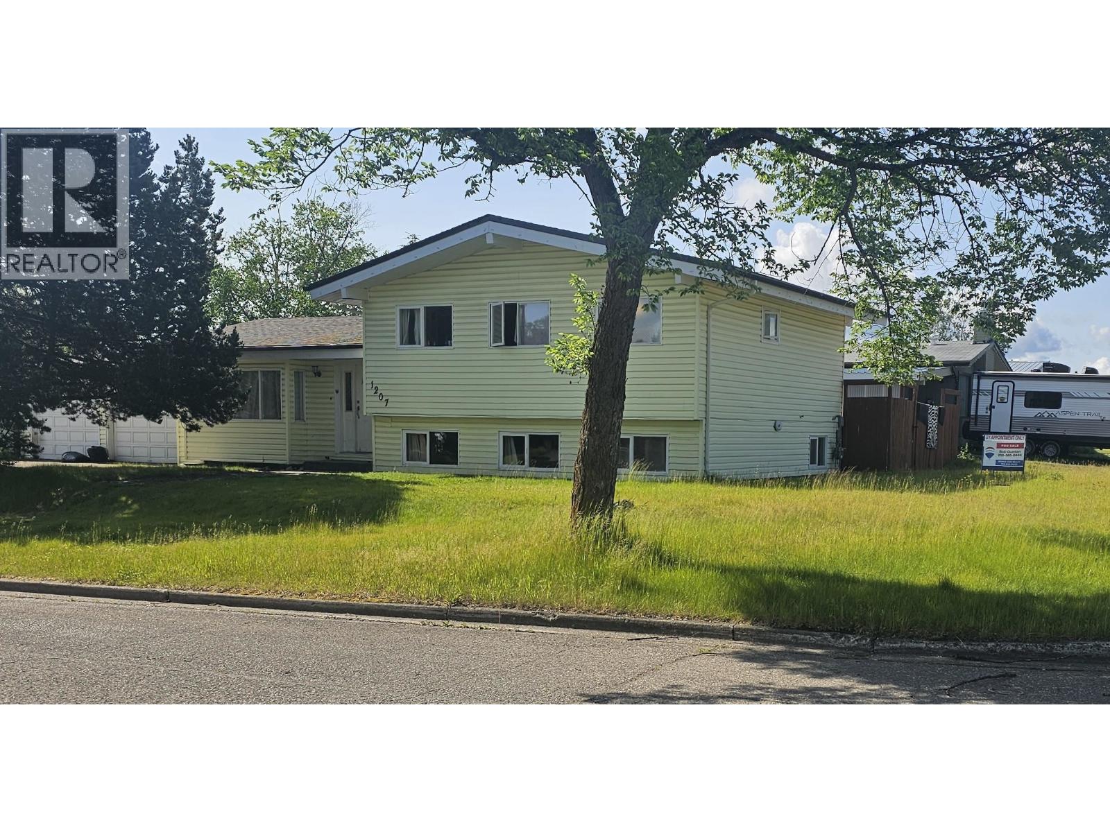 1207 Garvin Street Property Photo 4