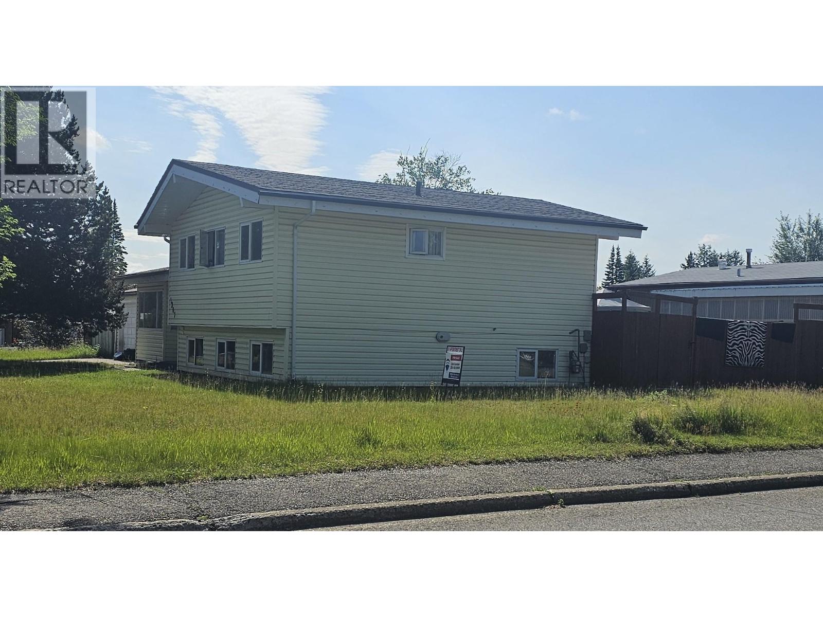 1207 Garvin Street Property Photo 5