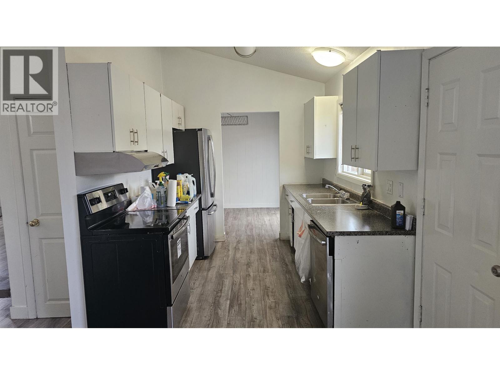 1207 Garvin Street Property Photo 14