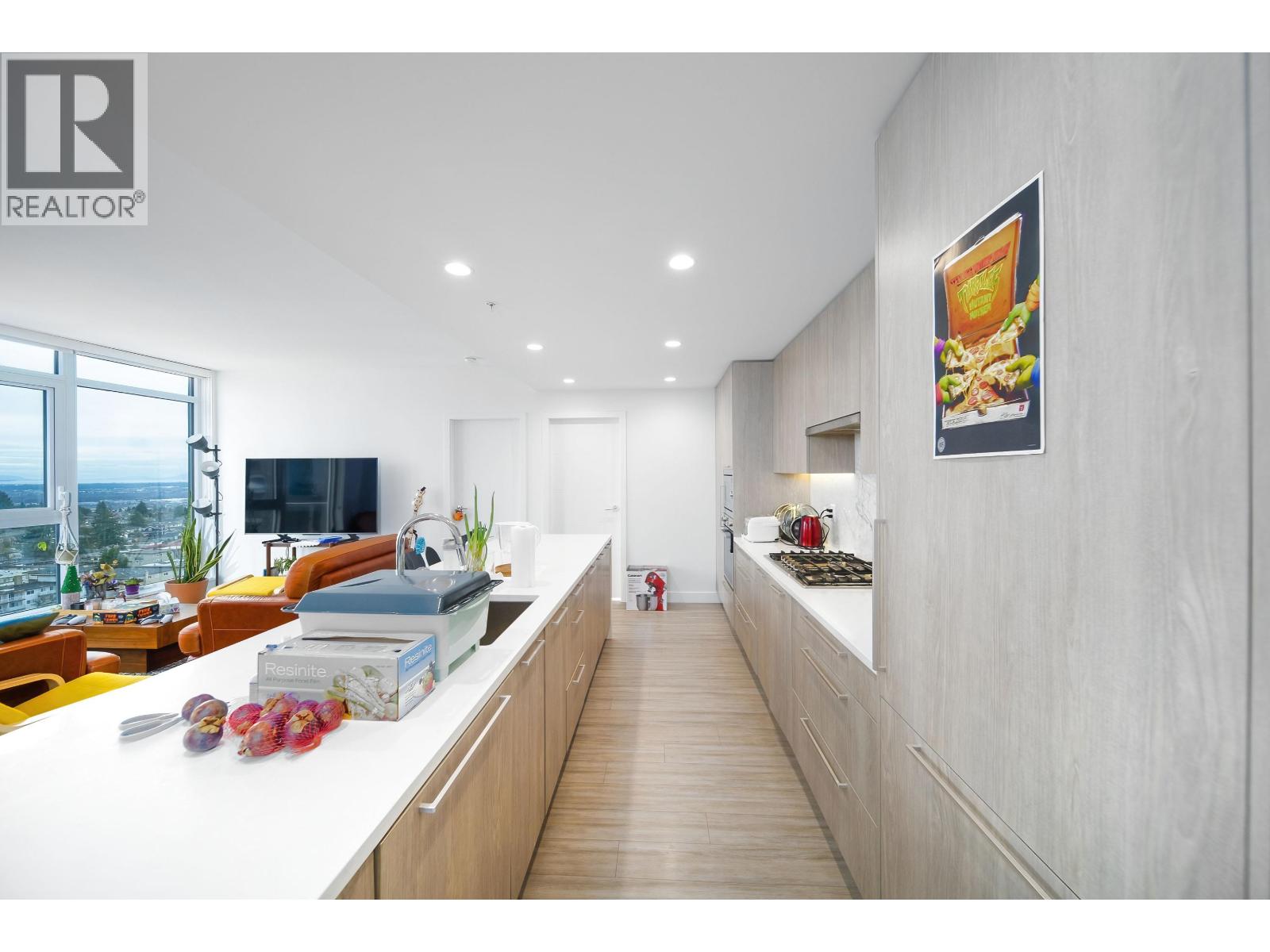 1601 6398 Silver Street Property Photo 5