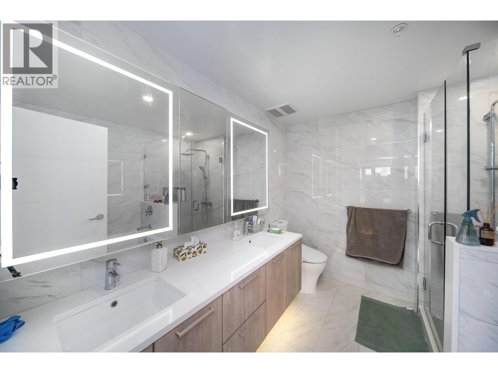 1601 6398 Silver Street Property Photo 11