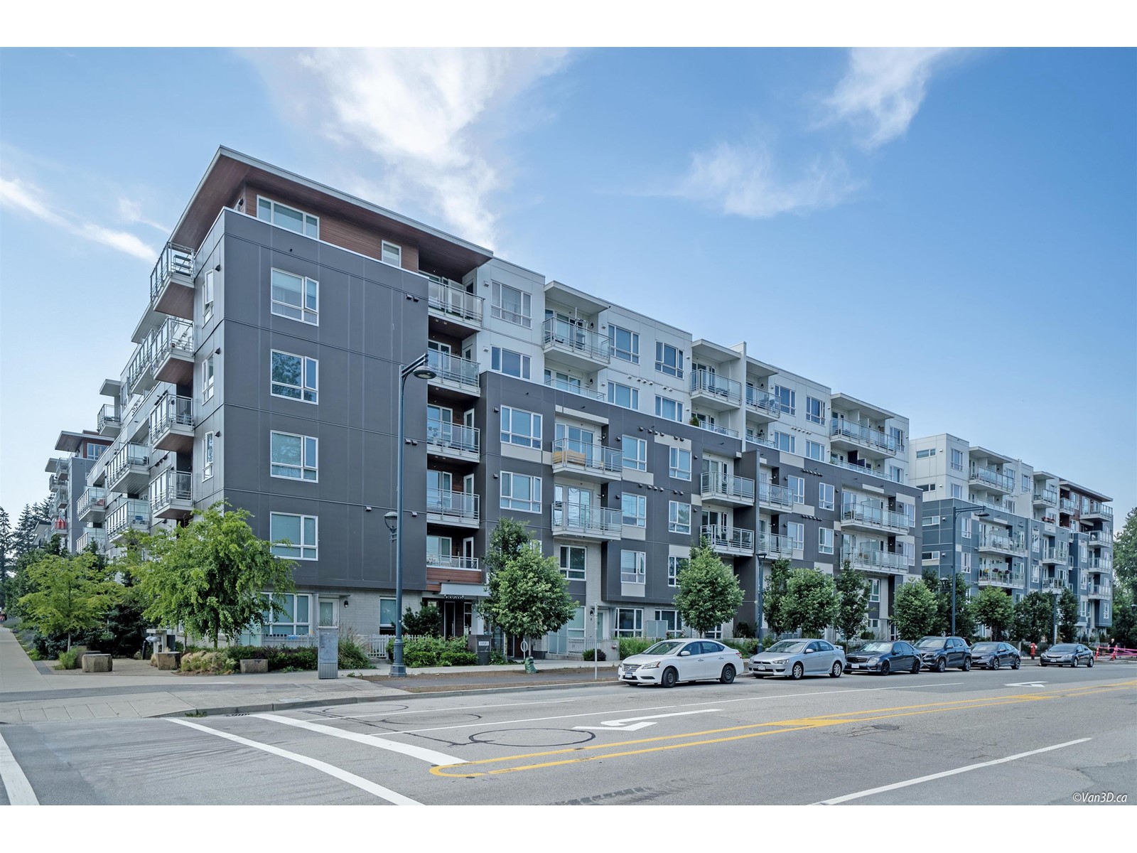 319 10581 140 Street Property Photo 1