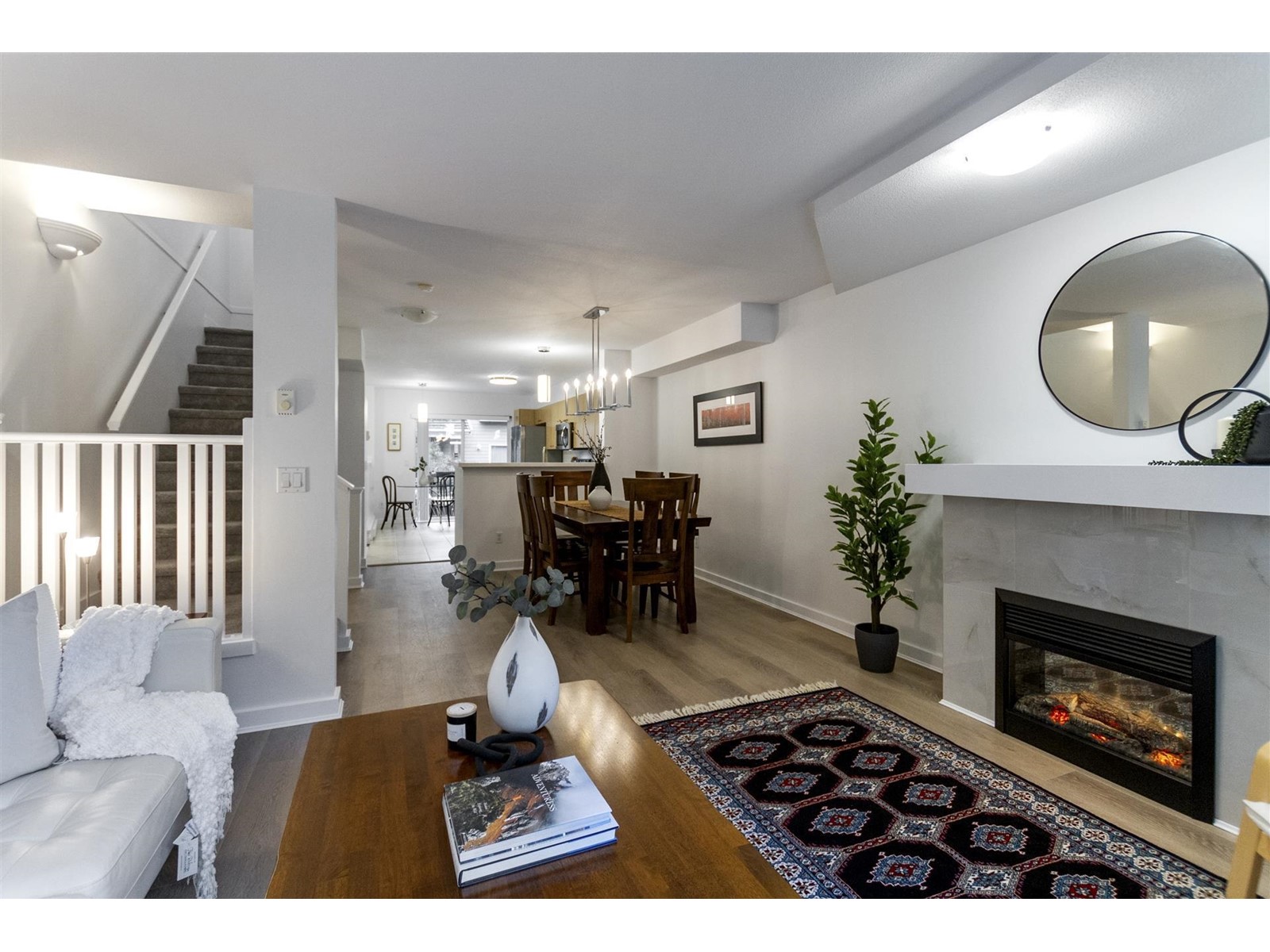 84 15233 34 Avenue Property Photo 24