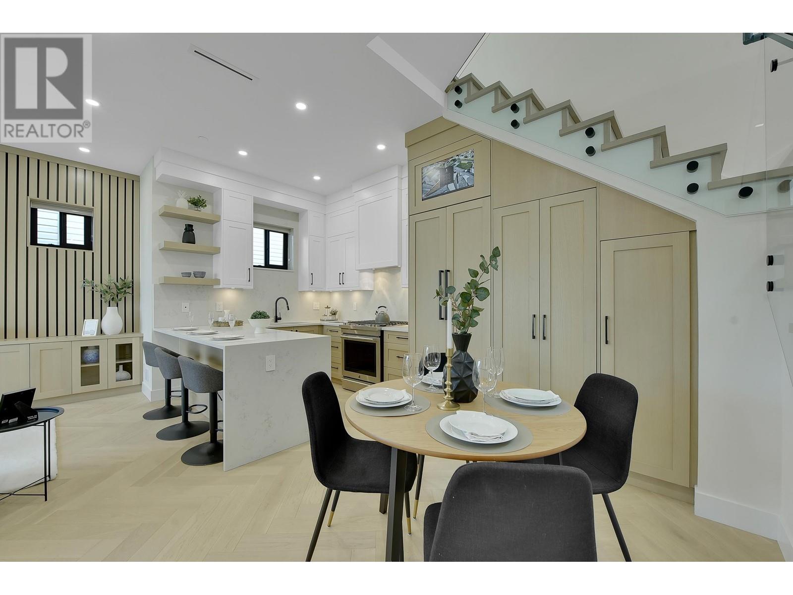 1 8079 Selkirk Street Property Photo 17