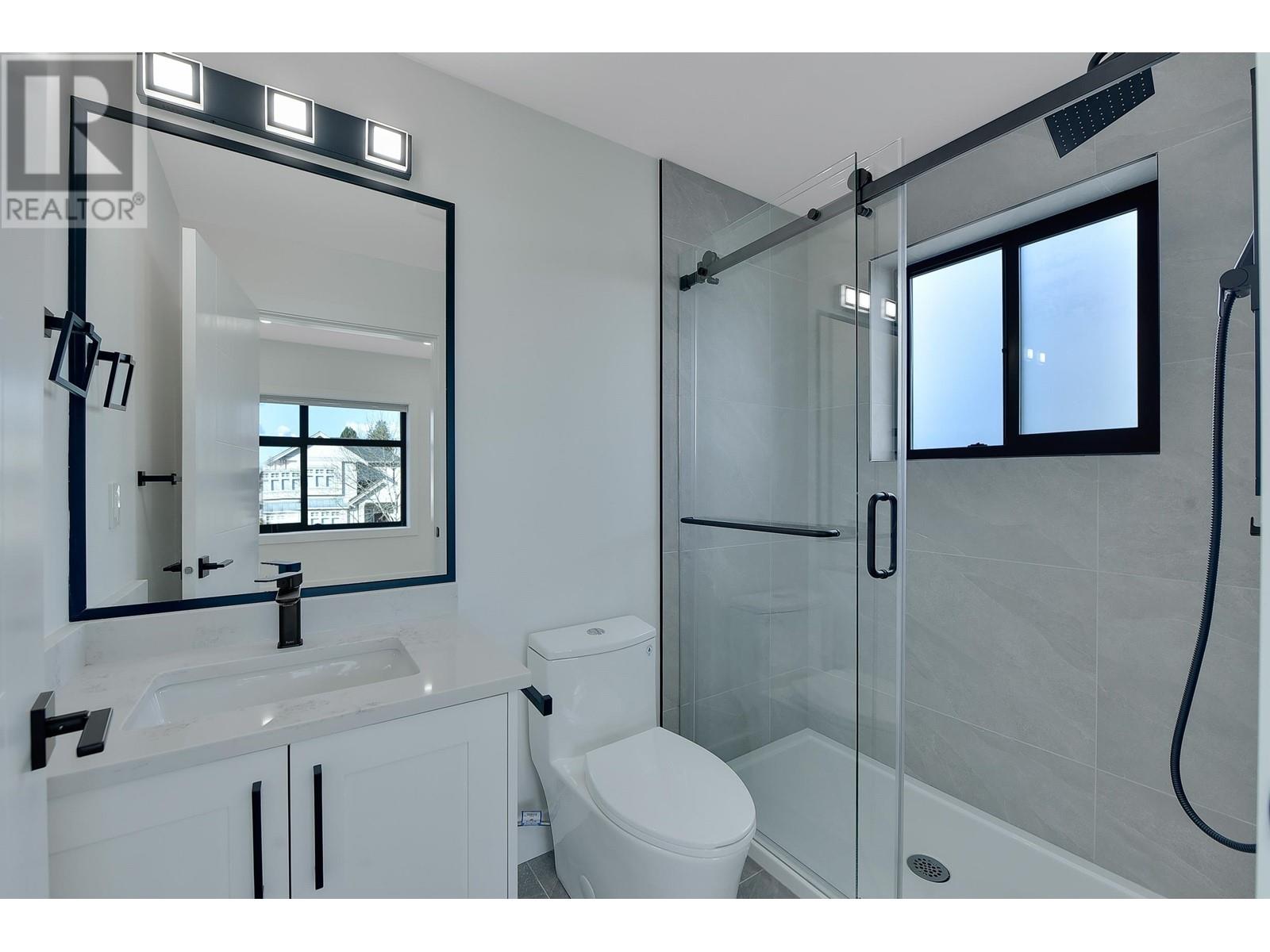 1 8079 Selkirk Street Property Photo 23