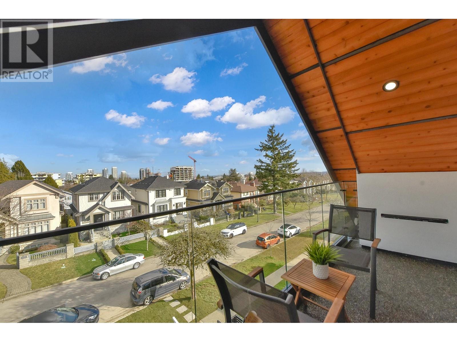 1 8079 Selkirk Street Property Photo 28