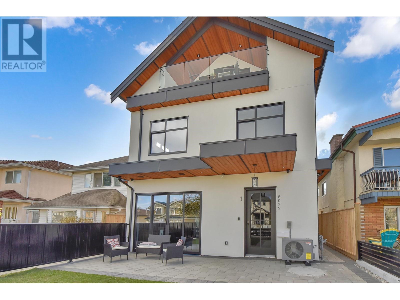 1 8079 Selkirk Street Property Photo 34