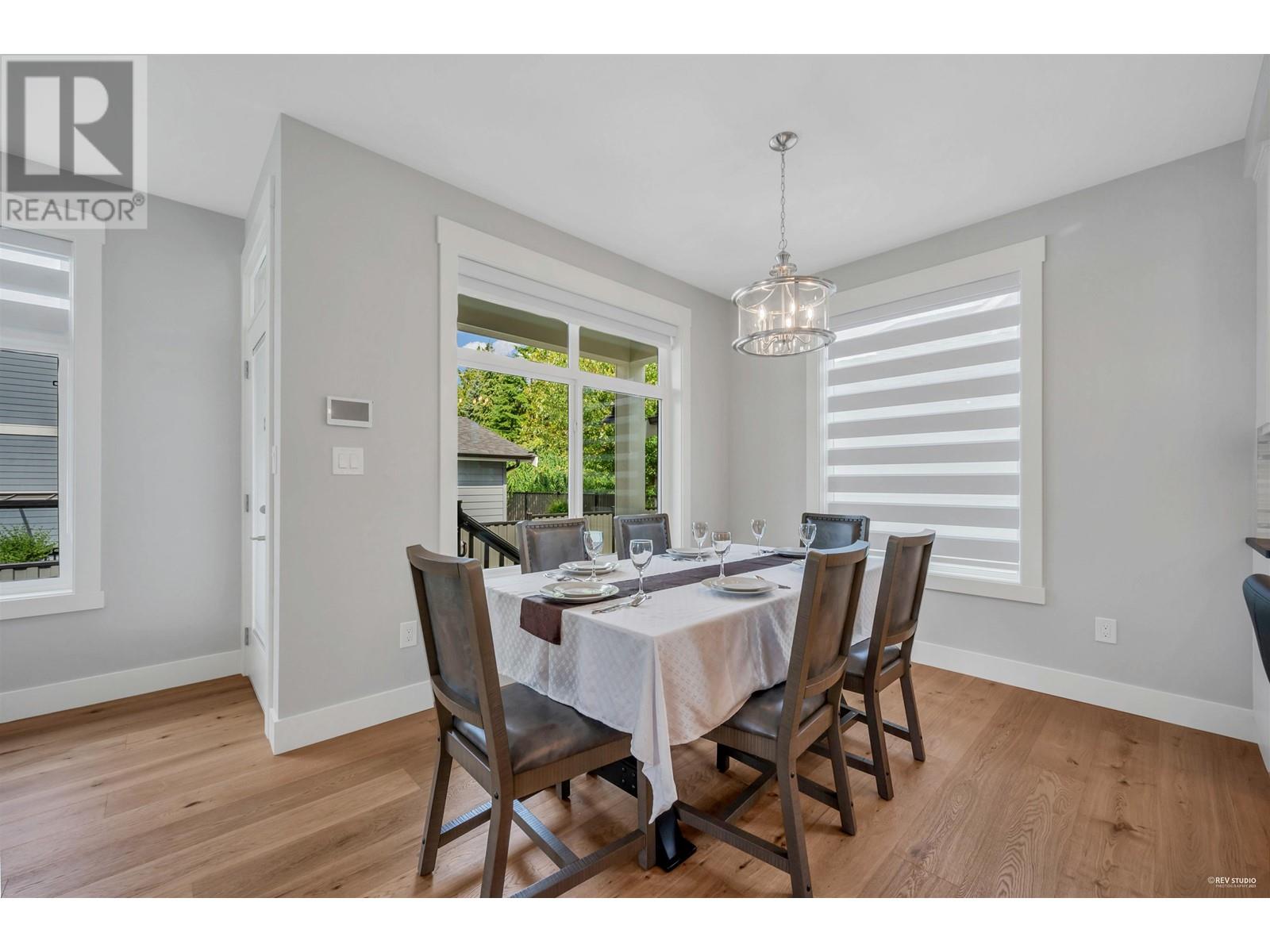 390 Seventh Avenue Property Photo 6