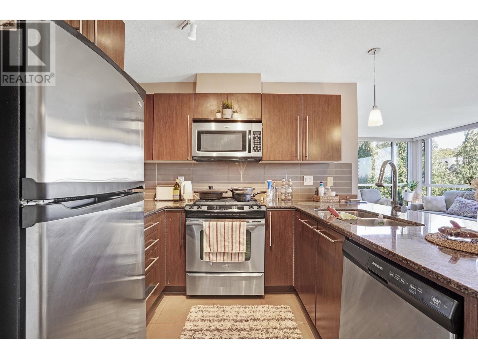 506 4888 Brentwood Drive Property Photo 4