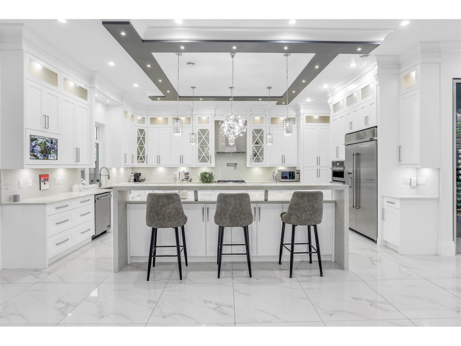 7869 167 Street Property Photo 13