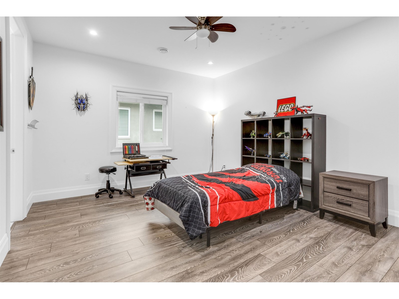 7869 167 Street Property Photo 32