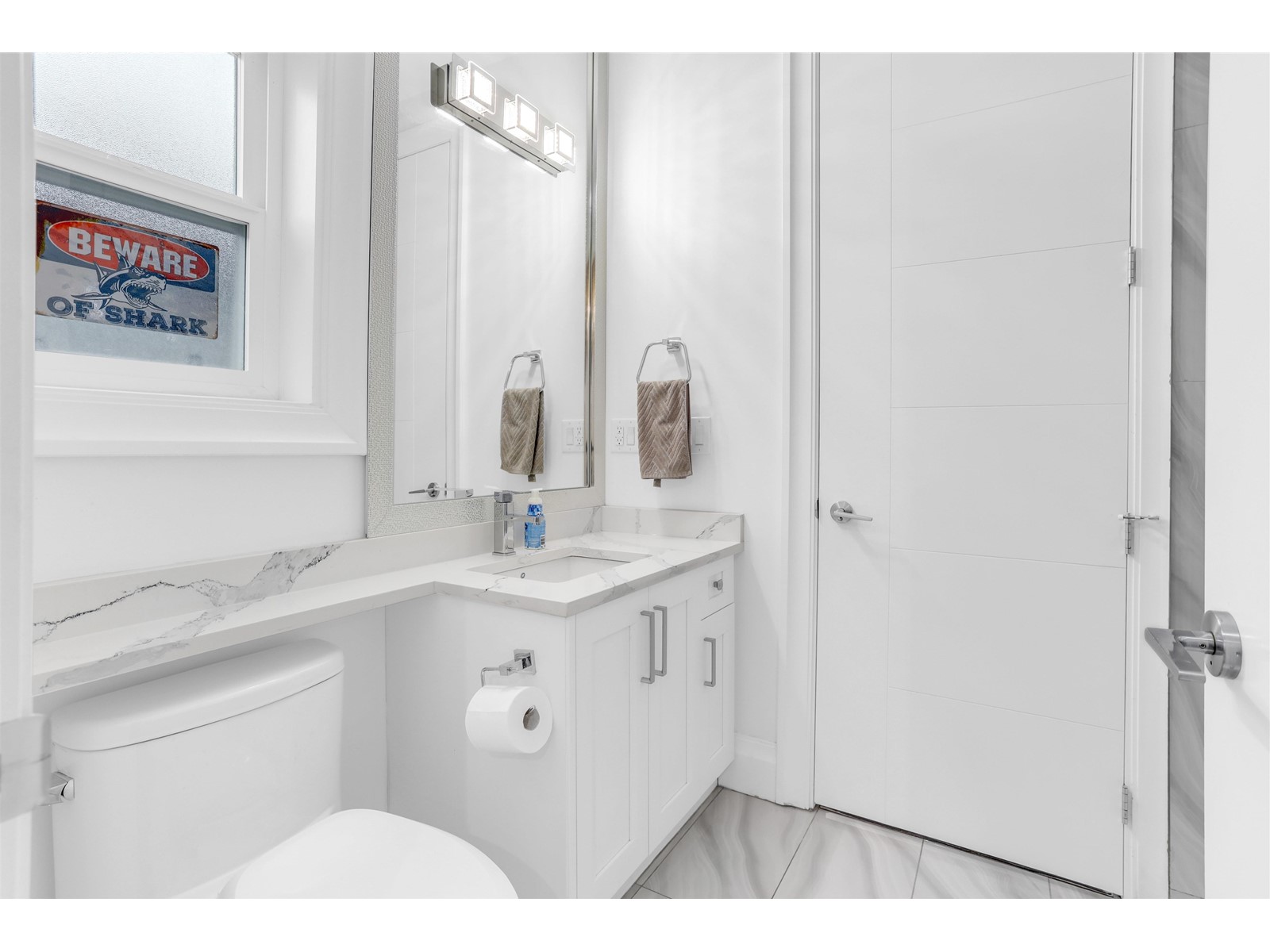 7869 167 Street Property Photo 33