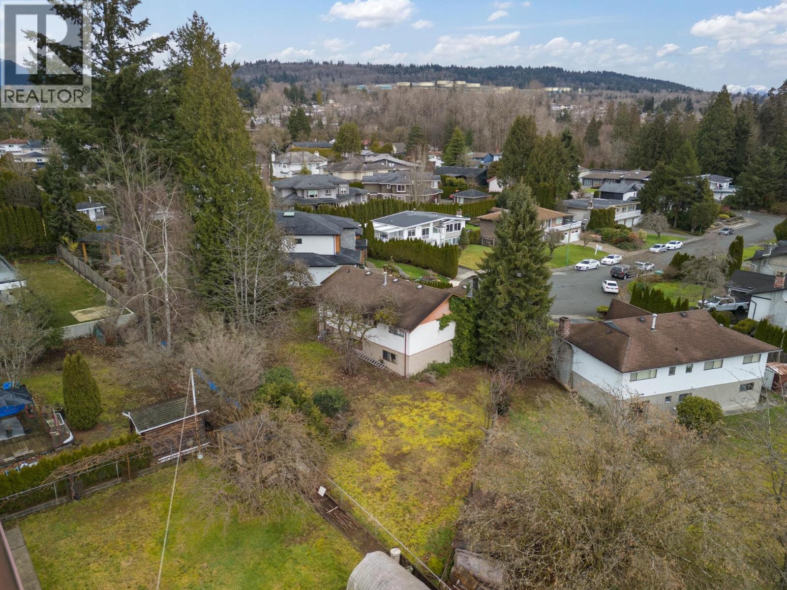 7129 Cardinal Court Property Photo 9