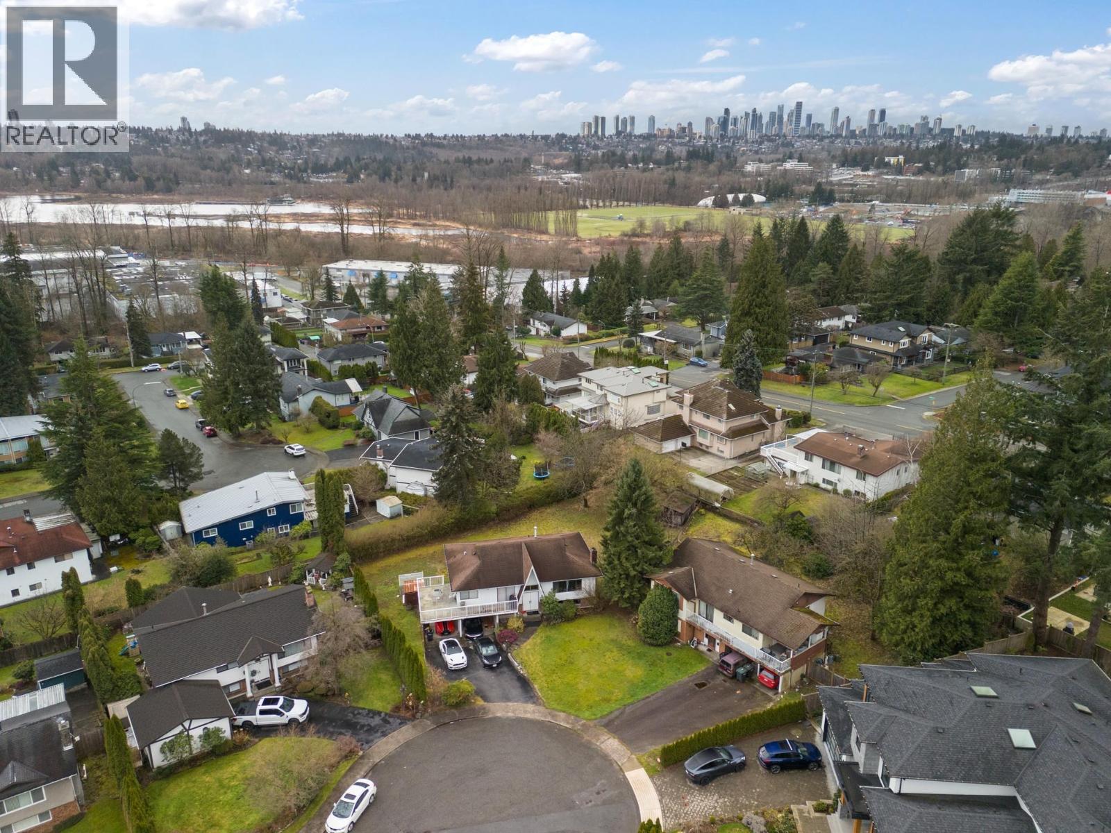 7129 Cardinal Court Property Photo 11