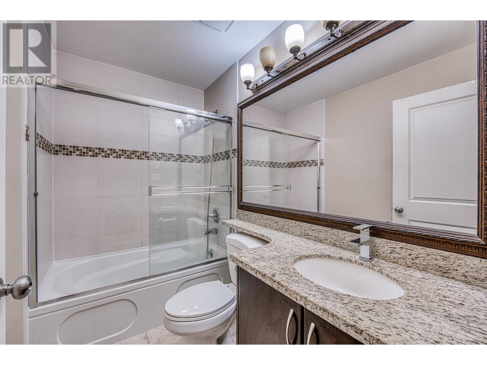 20 7051 Ash Street Property Photo 14