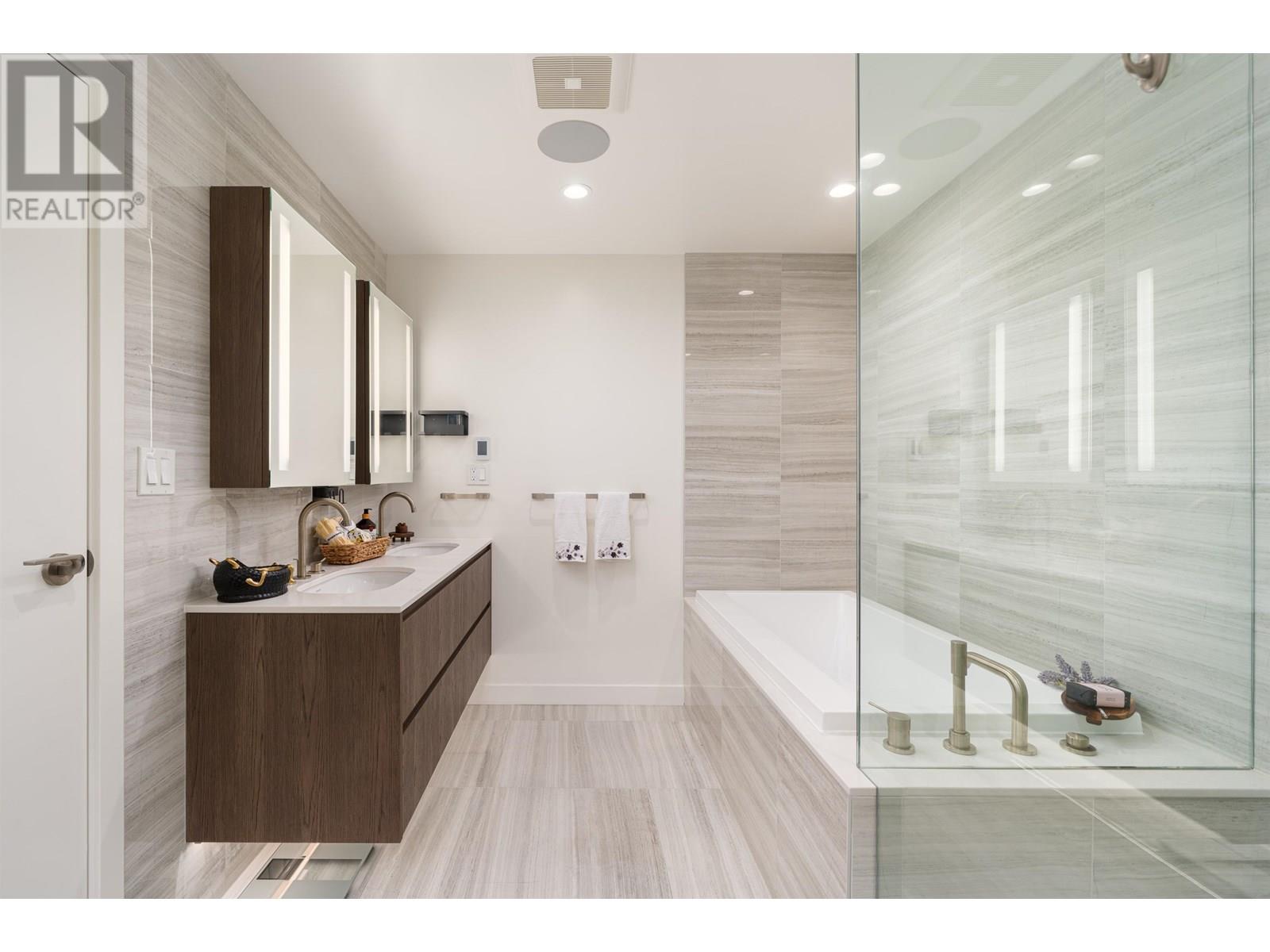 801 6833 Pearson Way Property Photo 13