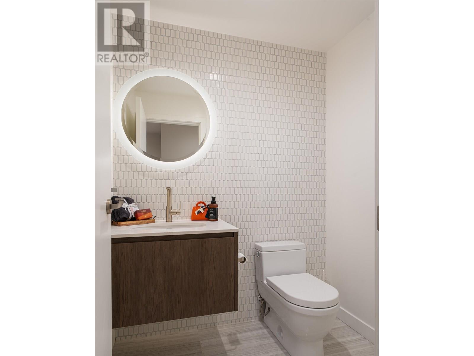 801 6833 Pearson Way Property Photo 21