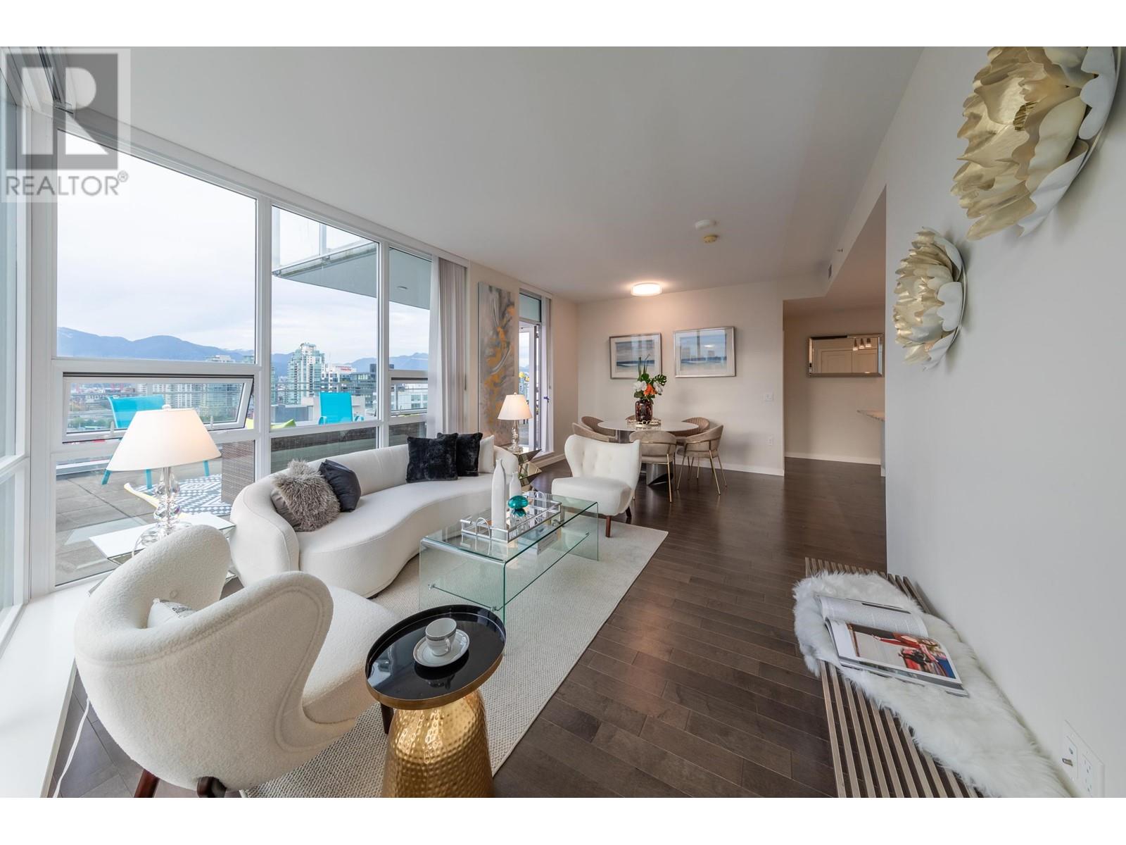 1703 1708 Ontario Street Property Photo 5