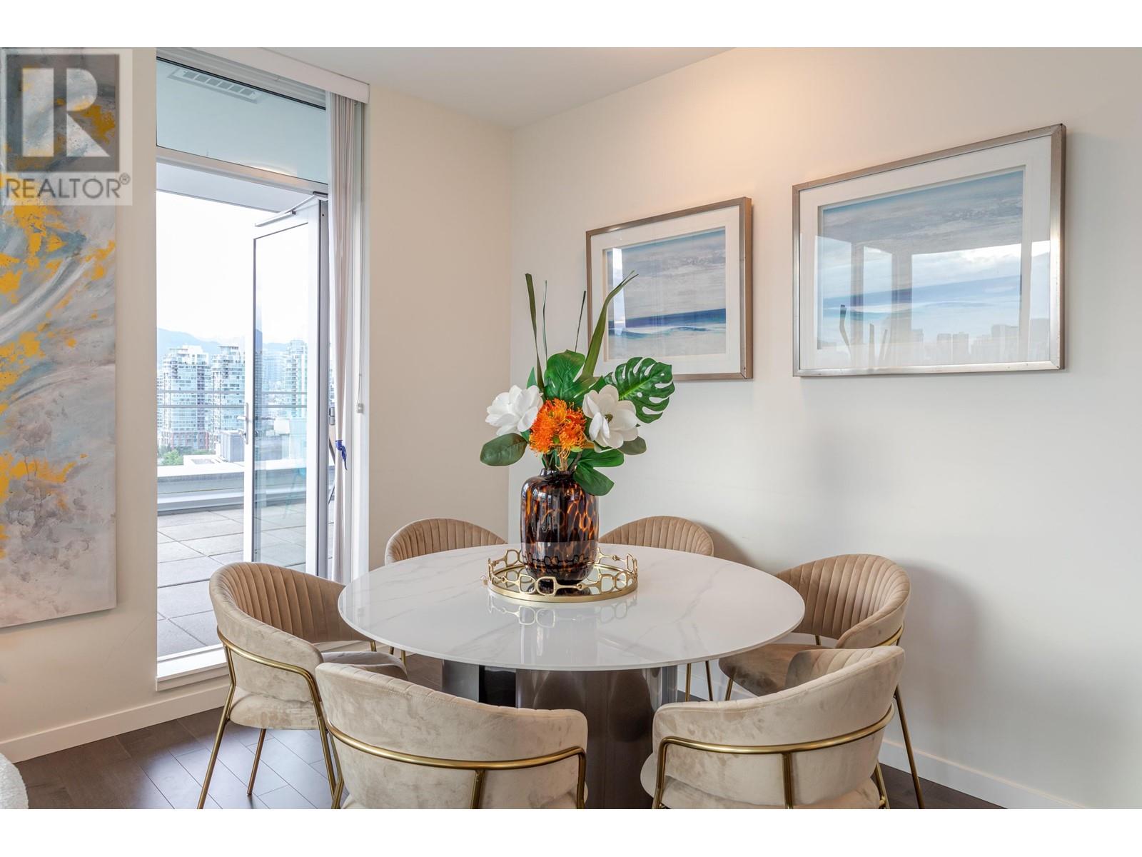 1703 1708 Ontario Street Property Photo 7
