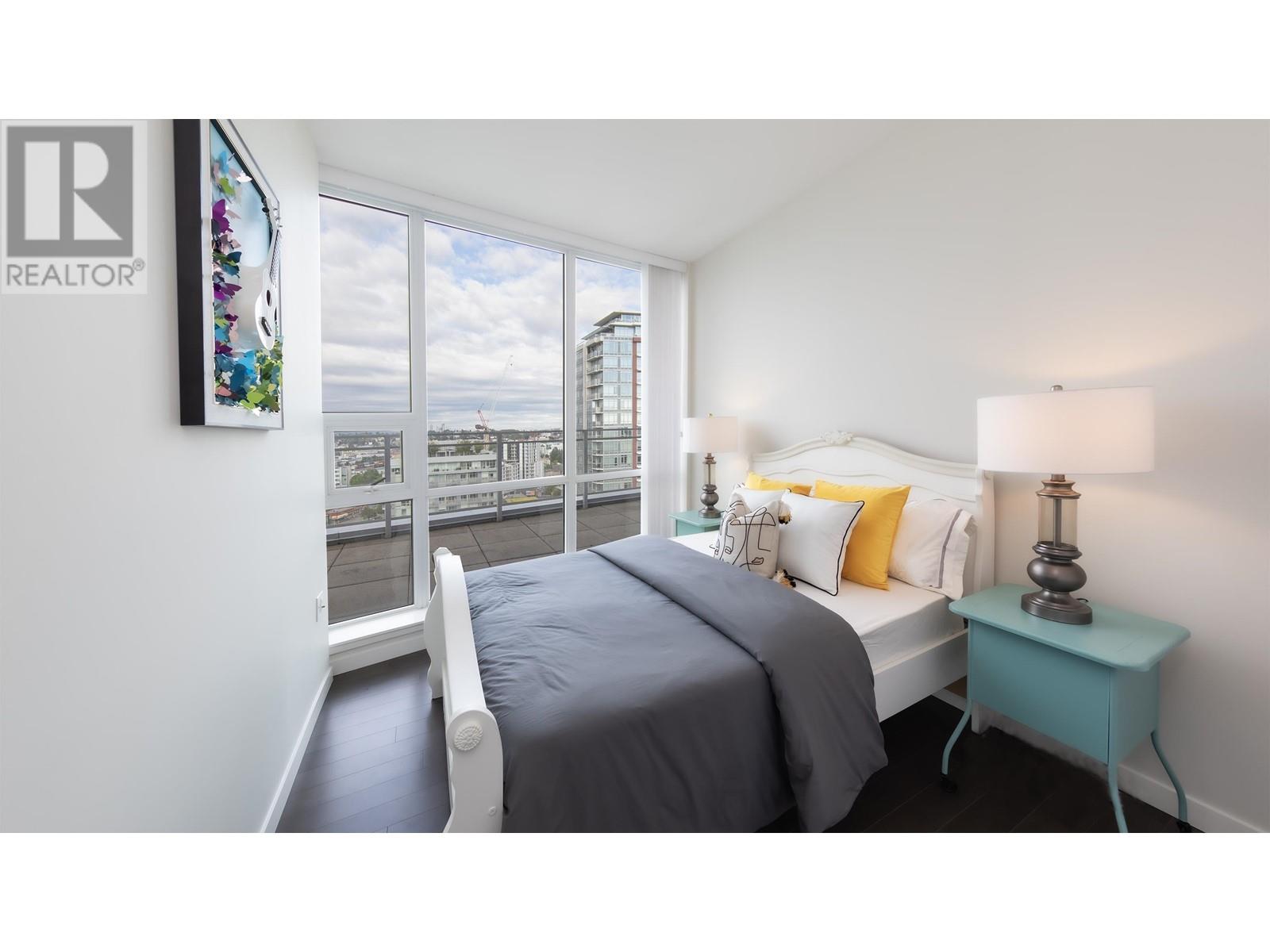 1703 1708 Ontario Street Property Photo 13