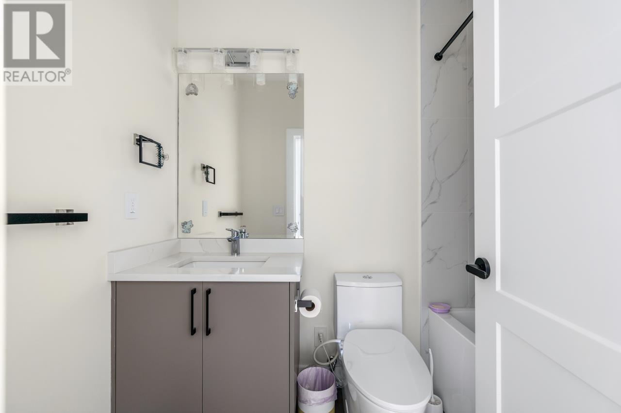 1378 Glenbrook Street Property Photo 31
