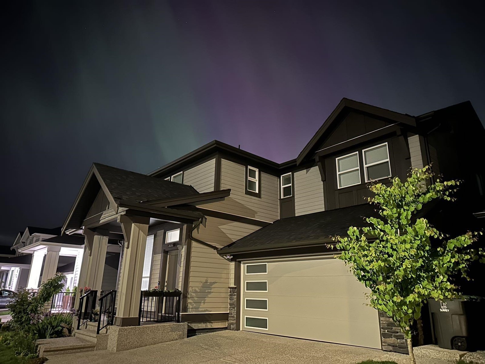 16737 18A AVENUE Property Photo 1
