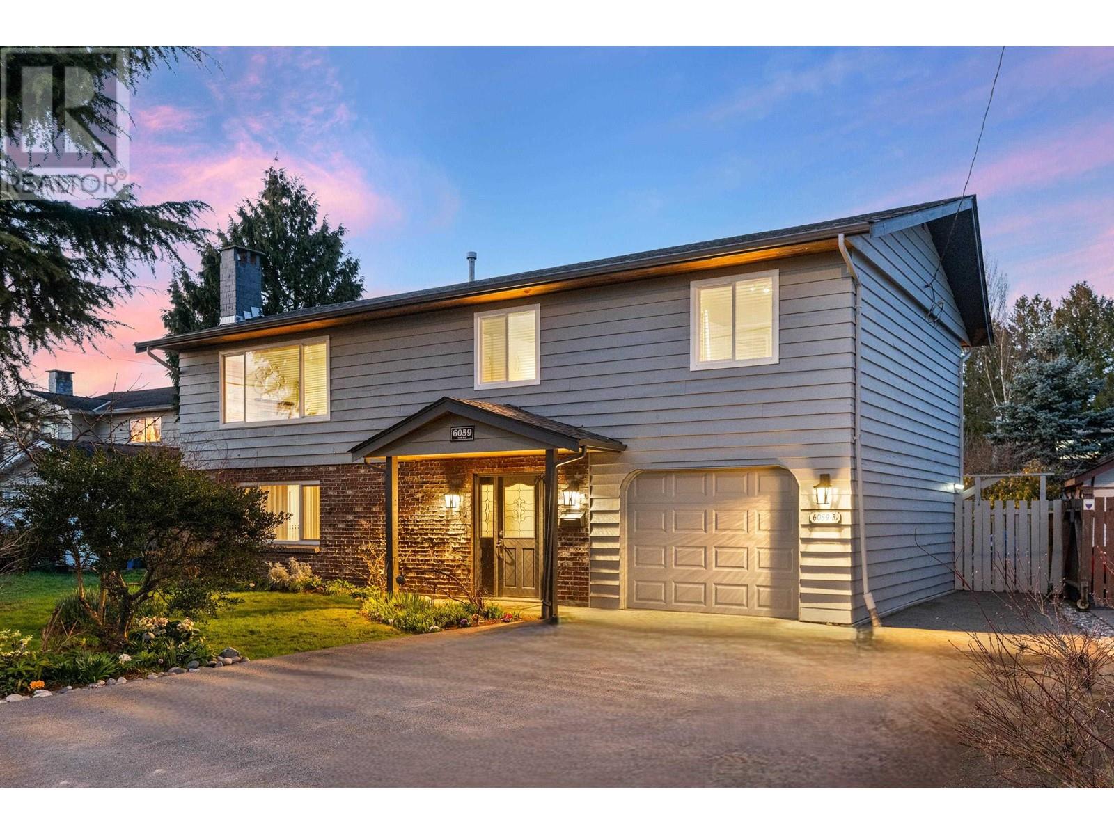 6059 49b Avenue Property Photo 1