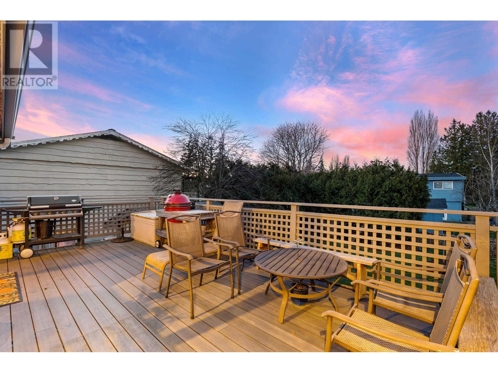 6059 49b Avenue Property Photo 26