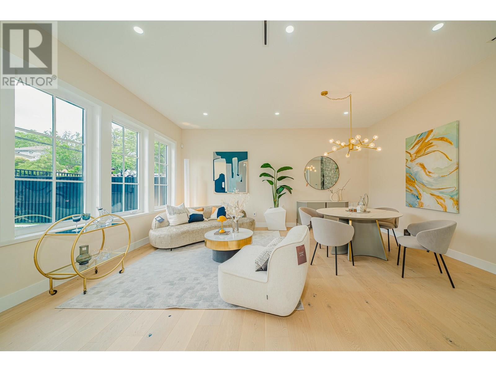 1 5115 Buxton Street Property Photo 2