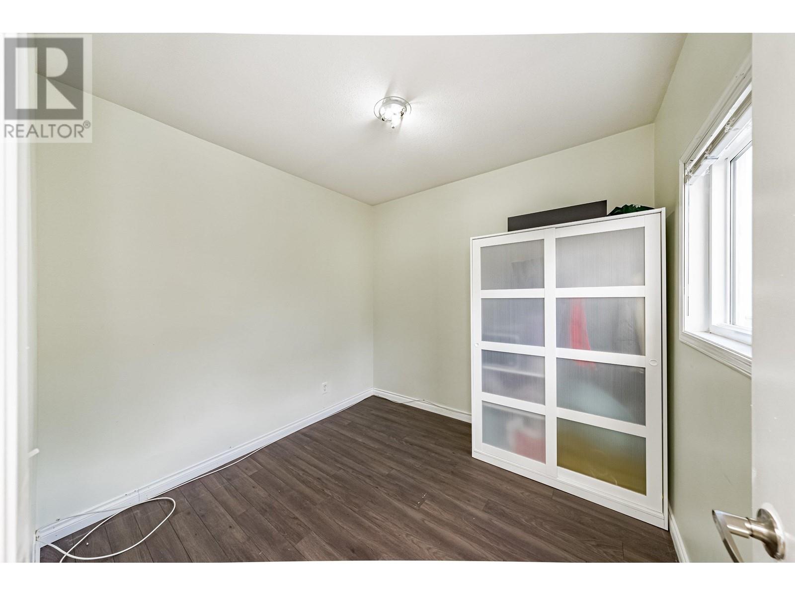 13 Ellesmere Avenue Property Photo 18
