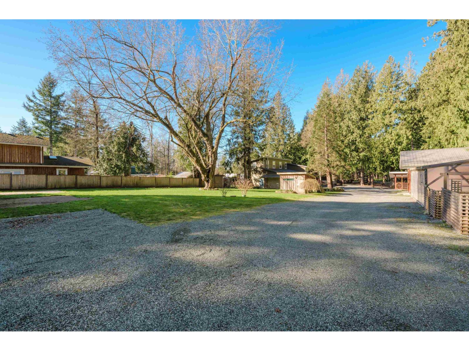 3955 248 Street Property Photo 17