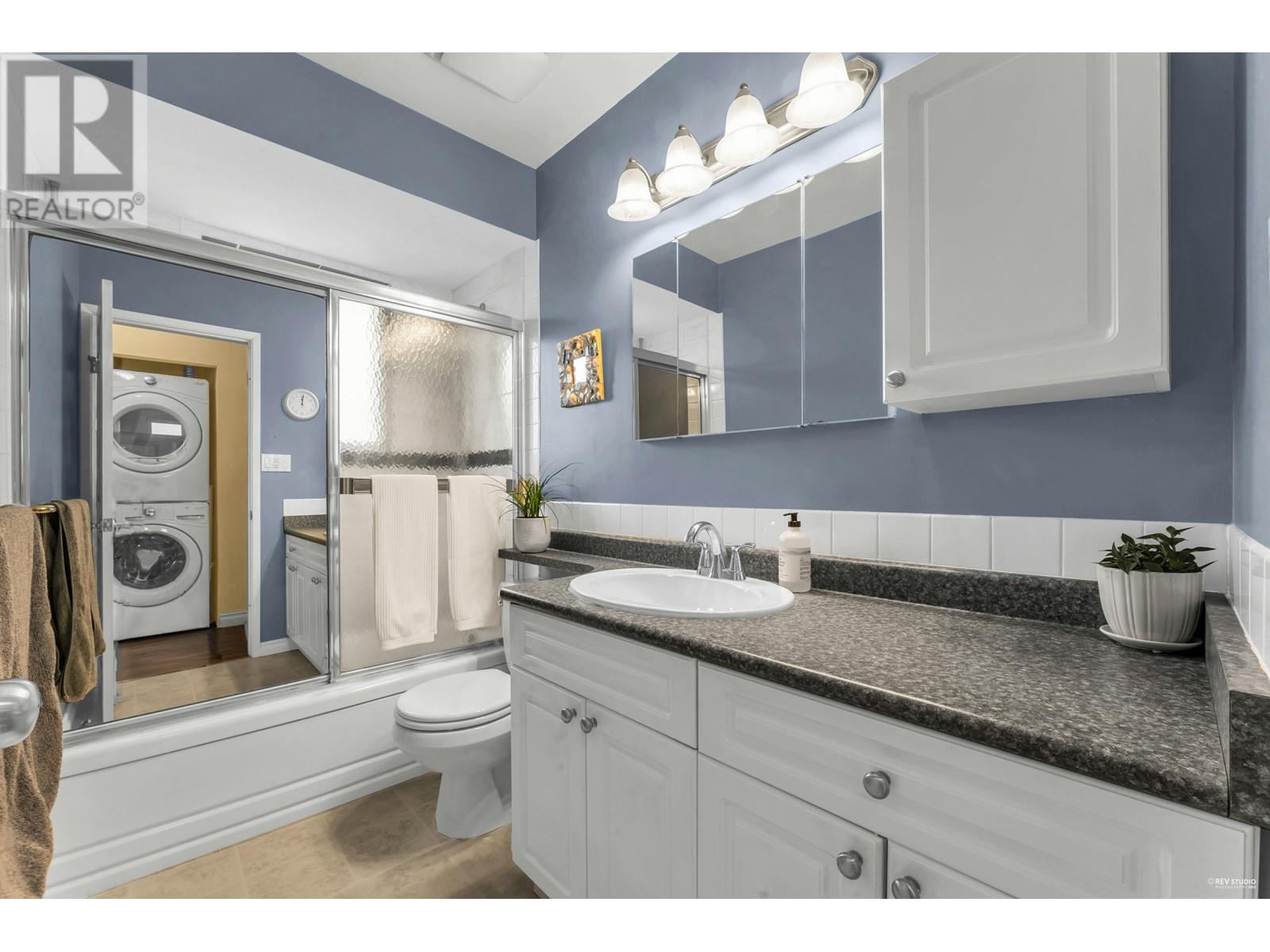 4824 42b Avenue Property Photo 22